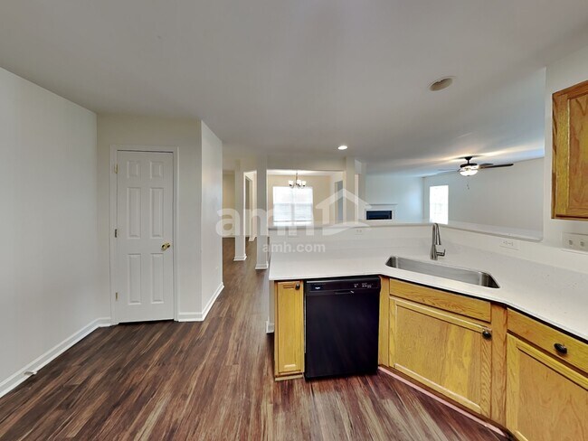 Foto del edificio - 2809 Reid Meadows Dr