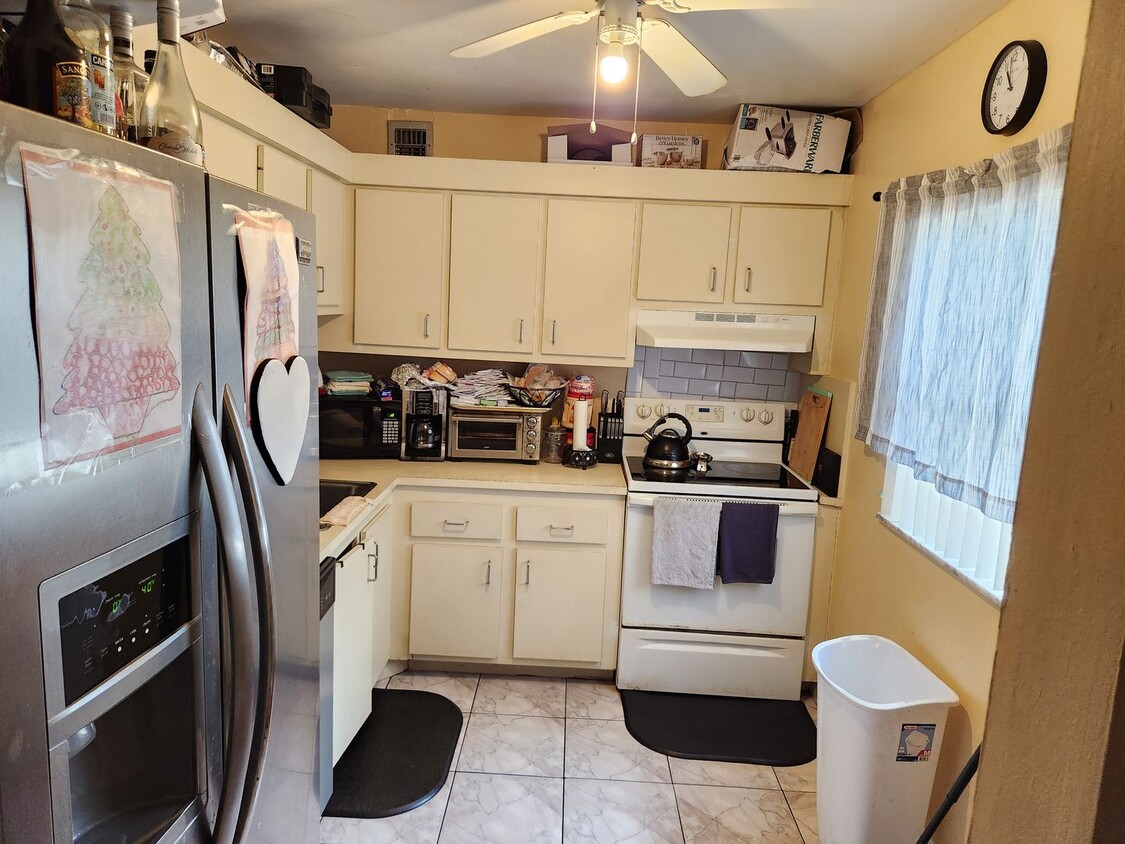 Primary Photo - 2Bed/2Bath