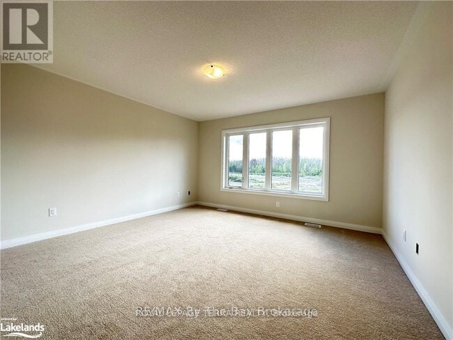 Building Photo - 58 Nicort Rd