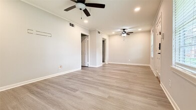 Building Photo - 7007 Housman
