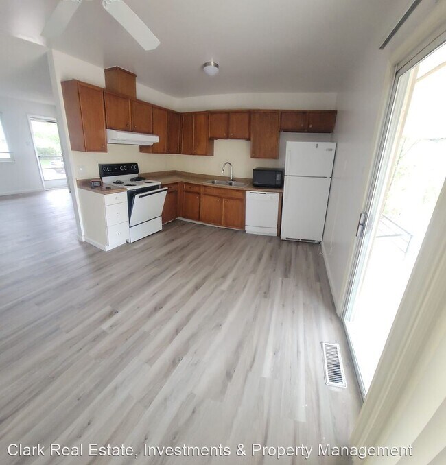 Foto del edificio - 3 br, 3 bath House - 3265 HEIGHTS DR