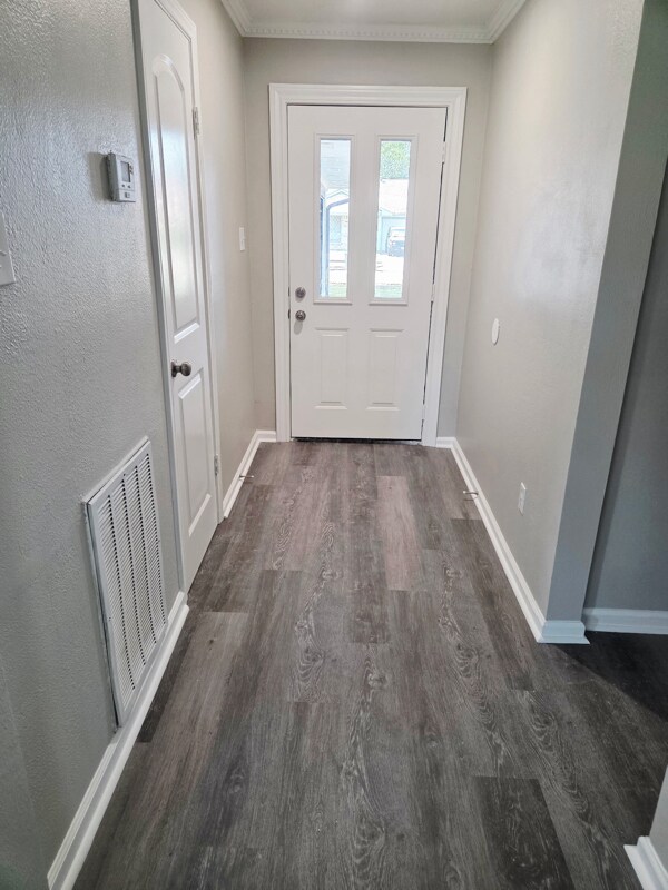 Foto del edificio - 7410 Woodoak Dr