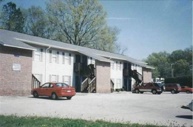 Primary Photo - 1109 Anderson St