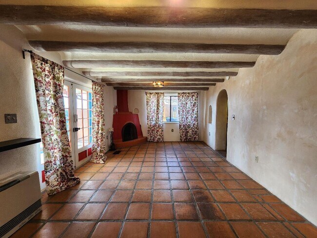 Foto del edificio - 1703A Jay St