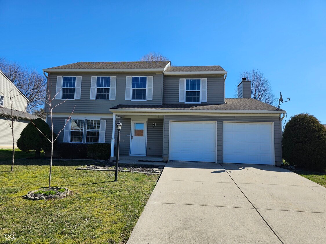 Foto principal - 403 Stillwood Ct