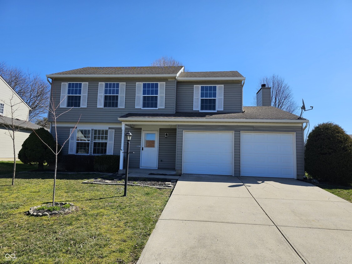 Primary Photo - 403 Stillwood Ct