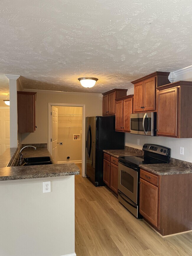 1800 Balmoral Dr, Fayetteville, NC 28304 Townhome Rentals in