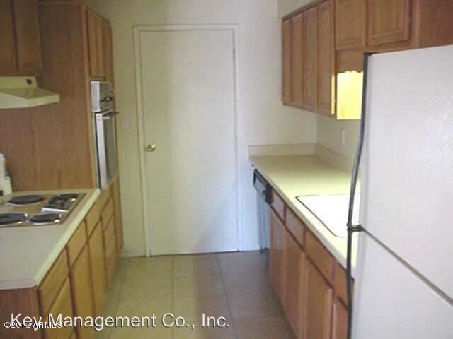 Building Photo - 12235 N 25th Ave