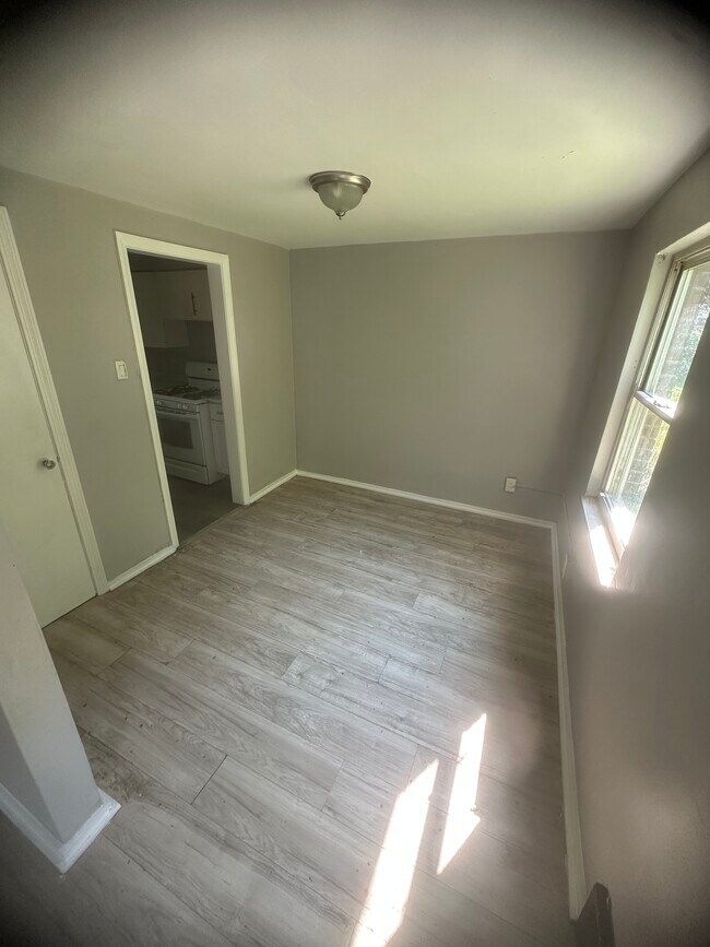 Building Photo - 1021 Orchard Ct