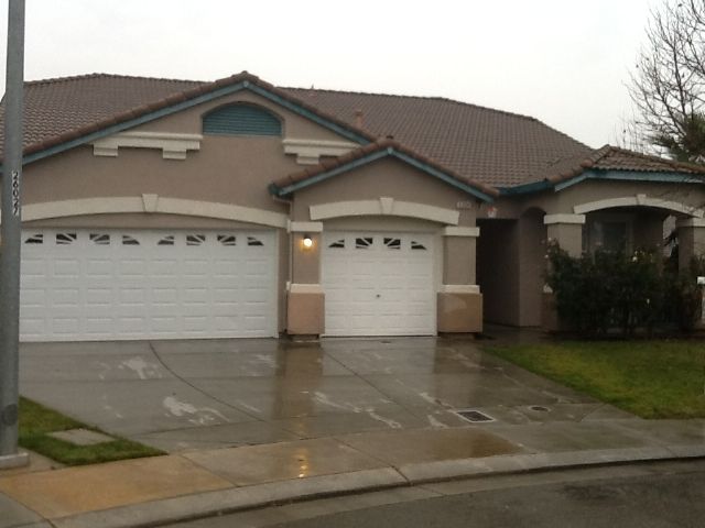 Primary Photo - 5004 Pier Dr
