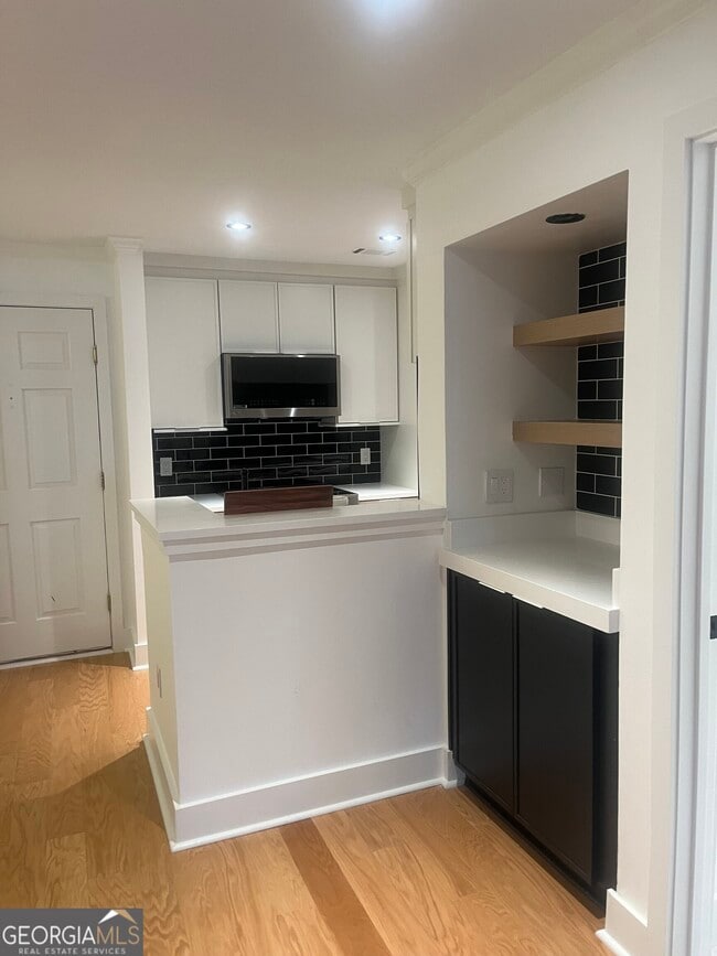 Foto del edificio - 3201 Lenox Rd NE