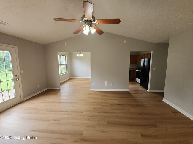 Building Photo - 405 Parker Pl