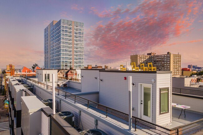 Foto del edificio - 1338 N 15th St