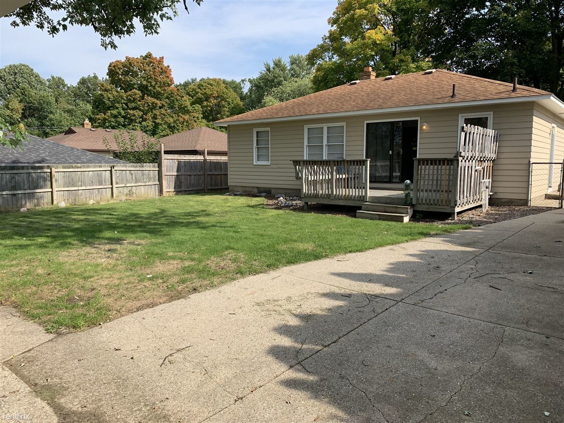 Building Photo - 3 br, 1 bath House - 3339 Collingwood Ave SW