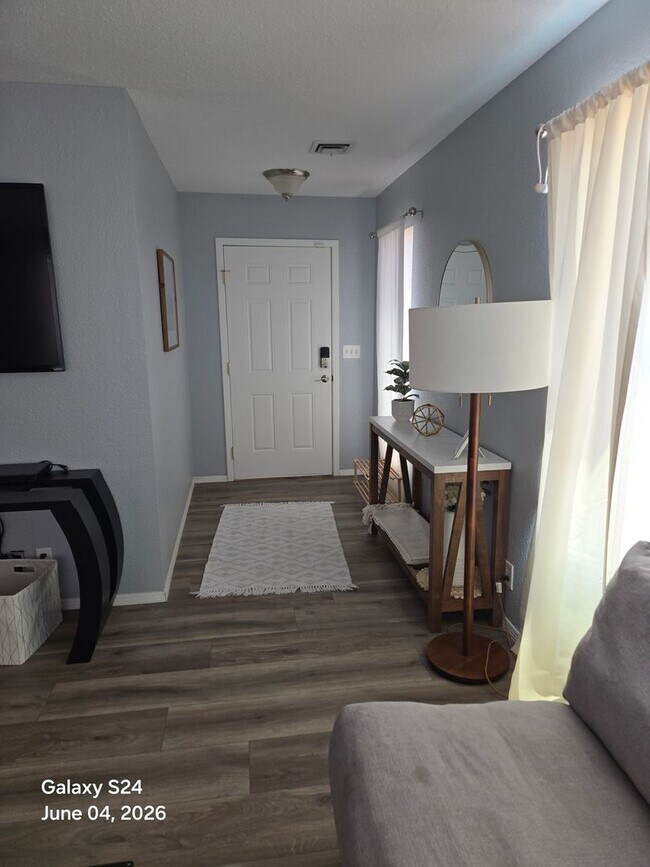 Foto del edificio - 2889 Hidden Valley Dr
