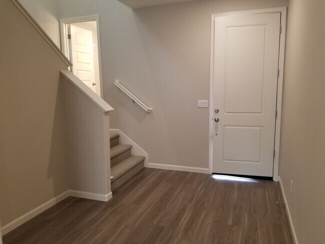 Foto del edificio - 5605 Kelsey Pl