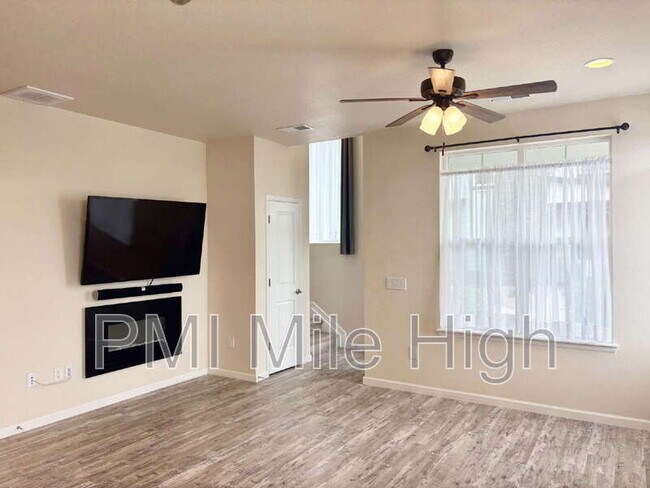Foto del edificio - 19593 W 93rd Ln