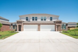 Interior Photo - Flyway Meadows