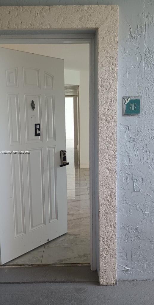 Foto del edificio - 8540 SW 212th St