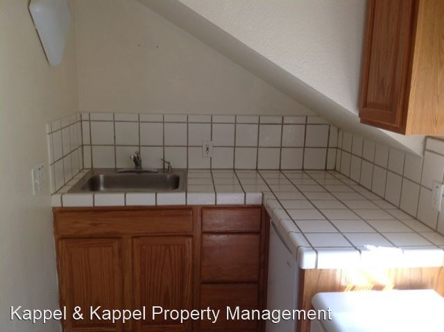 Building Photo - Studio, 1 bath House - 5289-A Venus Drive