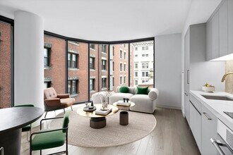 Building Photo - 55 Lagrange St
