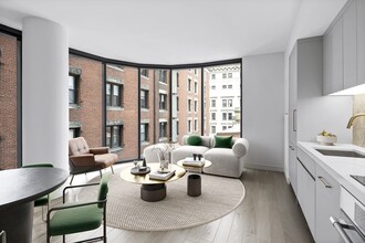 Building Photo - 55 Lagrange St