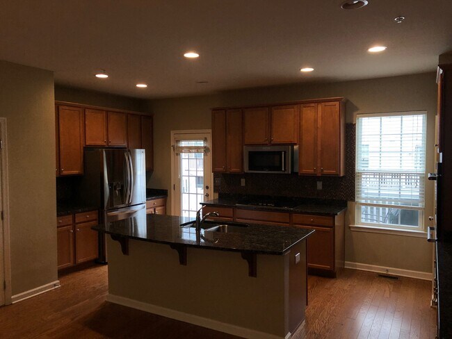 Kitchen - 33 Truman Dr