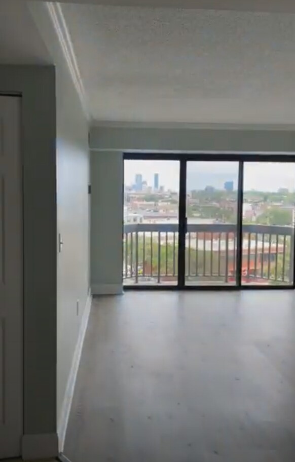 Foto del edificio - 12 Everett St