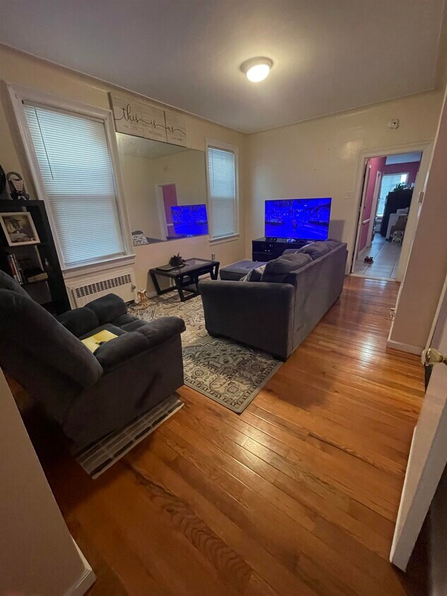 75 Audubon Ave Unit 2, Jersey City, NJ 07305 Condo for Rent in Jersey