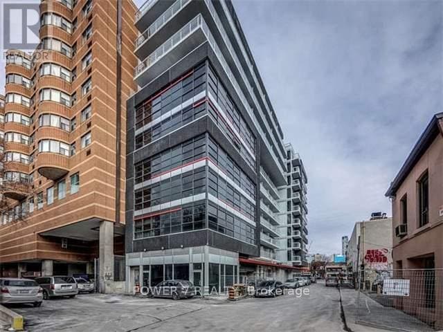 Building Photo - 10 Willison Square