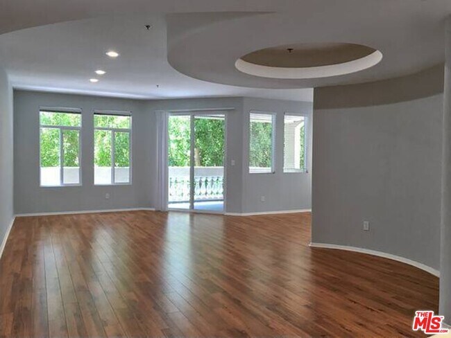 Foto del edificio - 12712 Moorpark St