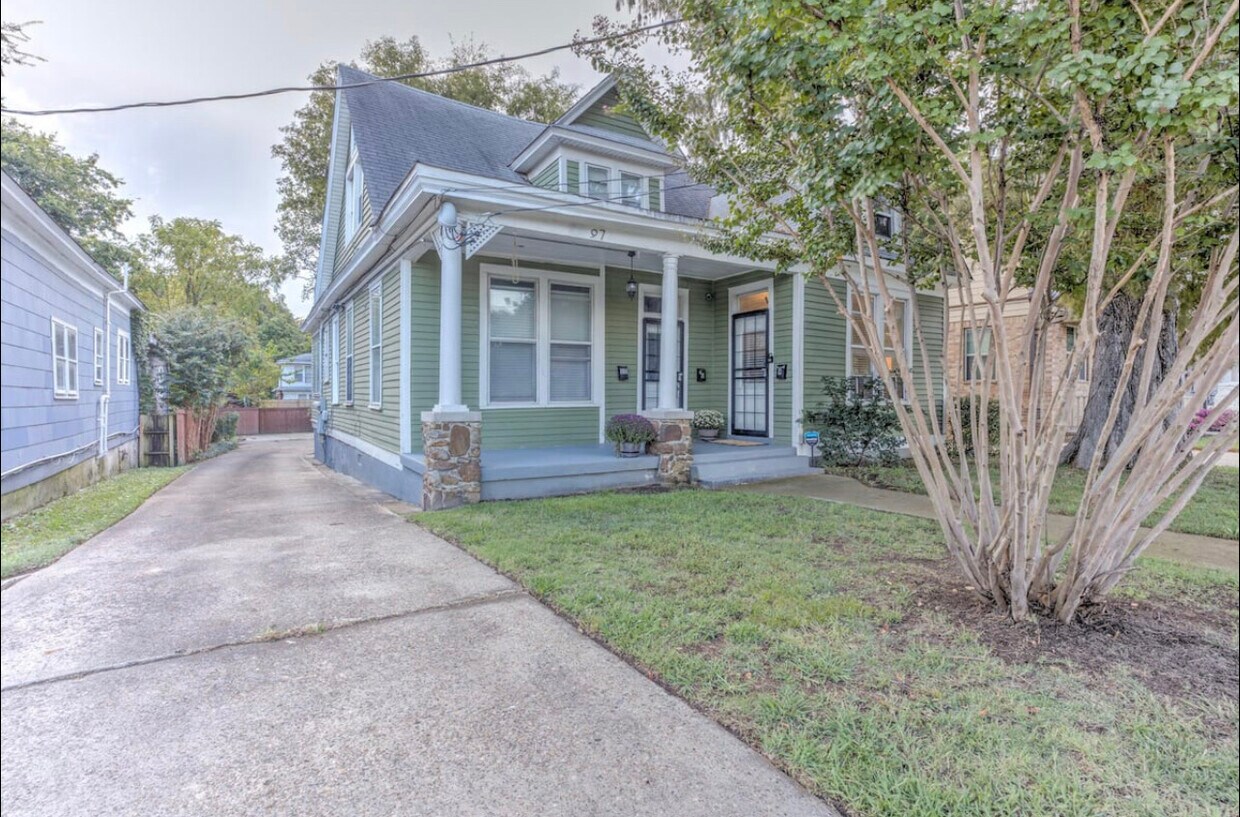 Primary Photo - 97 N Auburndale St
