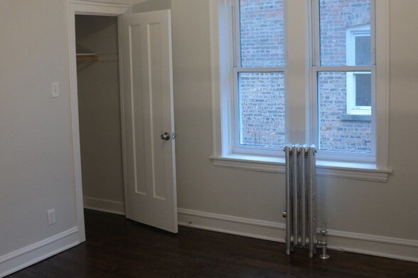 Foto del edificio - 4410 W Altgeld St
