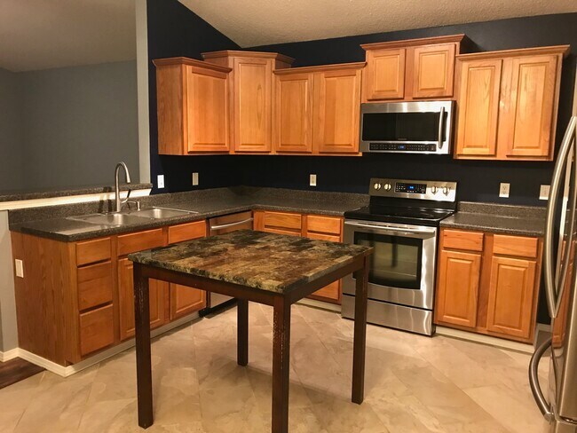 Kitchen - 700 NE Fenway Ave