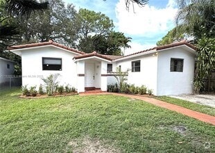 Building Photo - 5760 SW 55th St