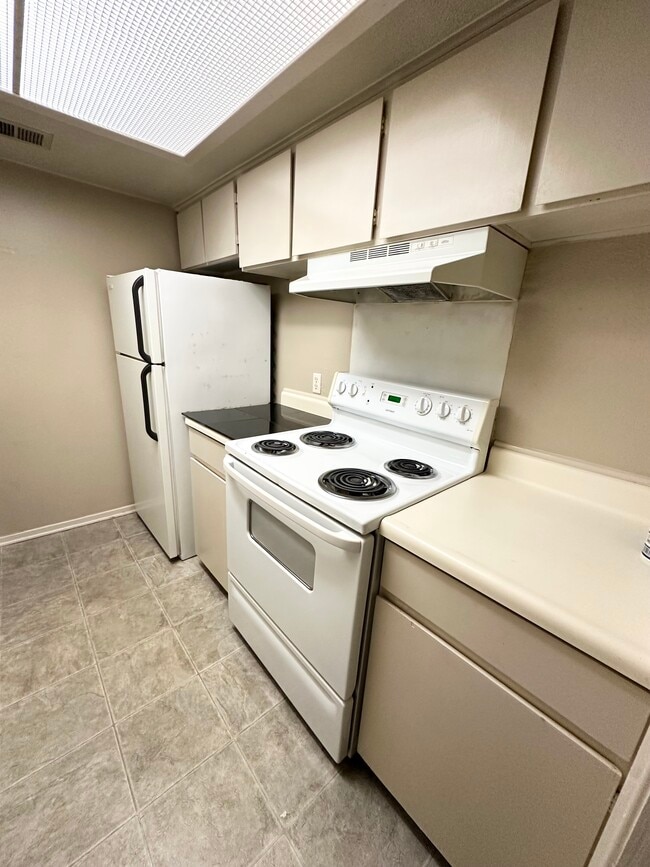 Foto del edificio - 3121 Johnston St