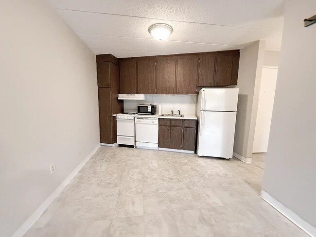 Foto del edificio - 147 Turner Rd