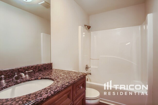 Foto del edificio - 125 Janney Cir