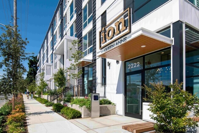 Building Photo - Ion Queen Anne