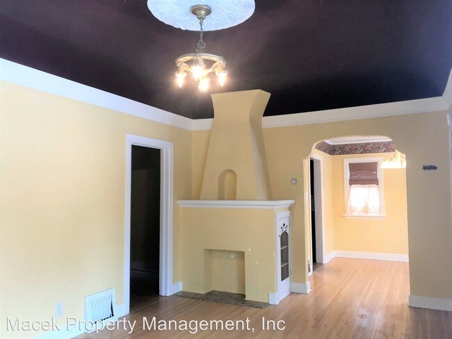 Foto del edificio - 2 br, 1 bath House - 3012 3rd Avenue North