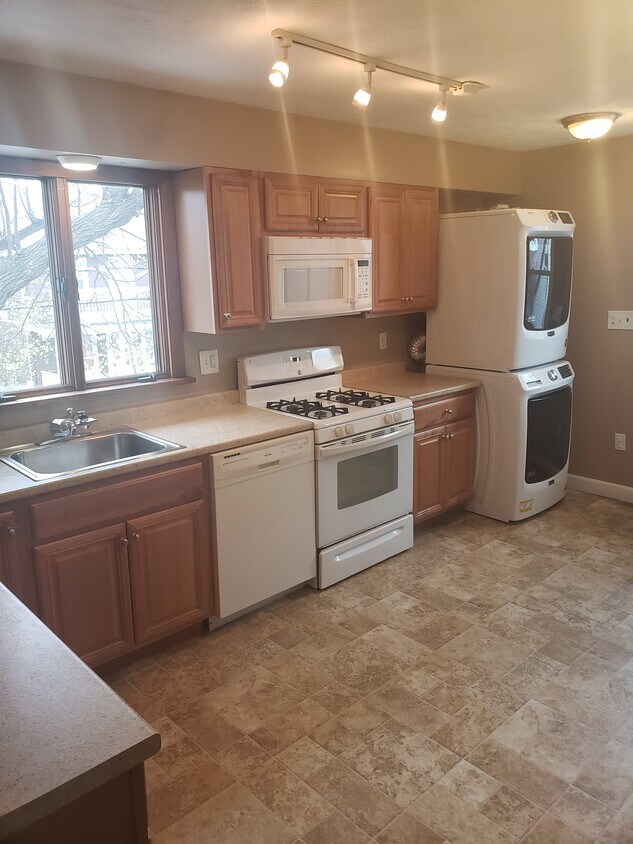 21 Colby St Unit 2, Medford, MA 02155 Apartments in Medford, MA