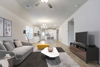 Building Photo - 6823 Escondido Dr