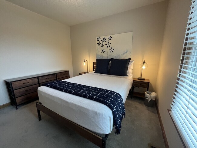 Foto del edificio - 49 Bay Springs Ct