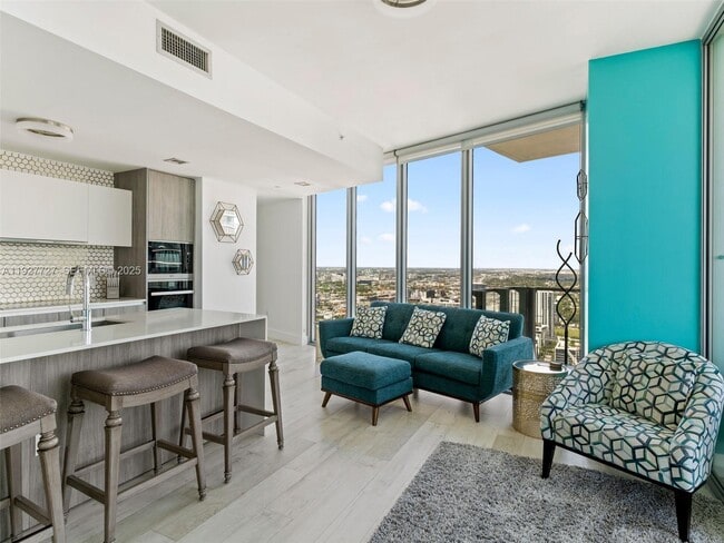 Foto del edificio - 2900 NE 7th Ave