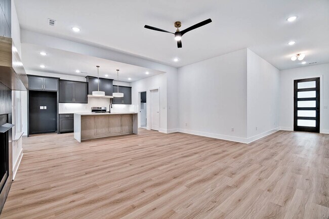 Foto del edificio - 5 Bayhill Ln