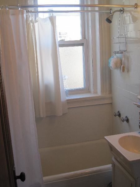 Foto principal - 1209 Boylston St