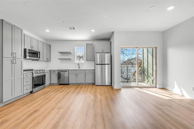 Building Photo - 5313 Reiger Ave