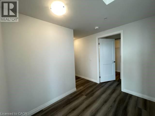 Building Photo - 108 Garment St