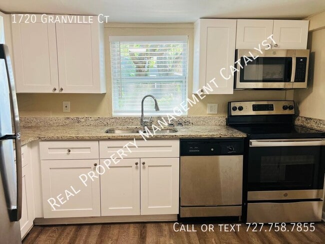 Building Photo - 1720 Granville Ct S