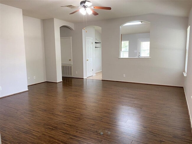 Foto del edificio - 723 Blair Ave